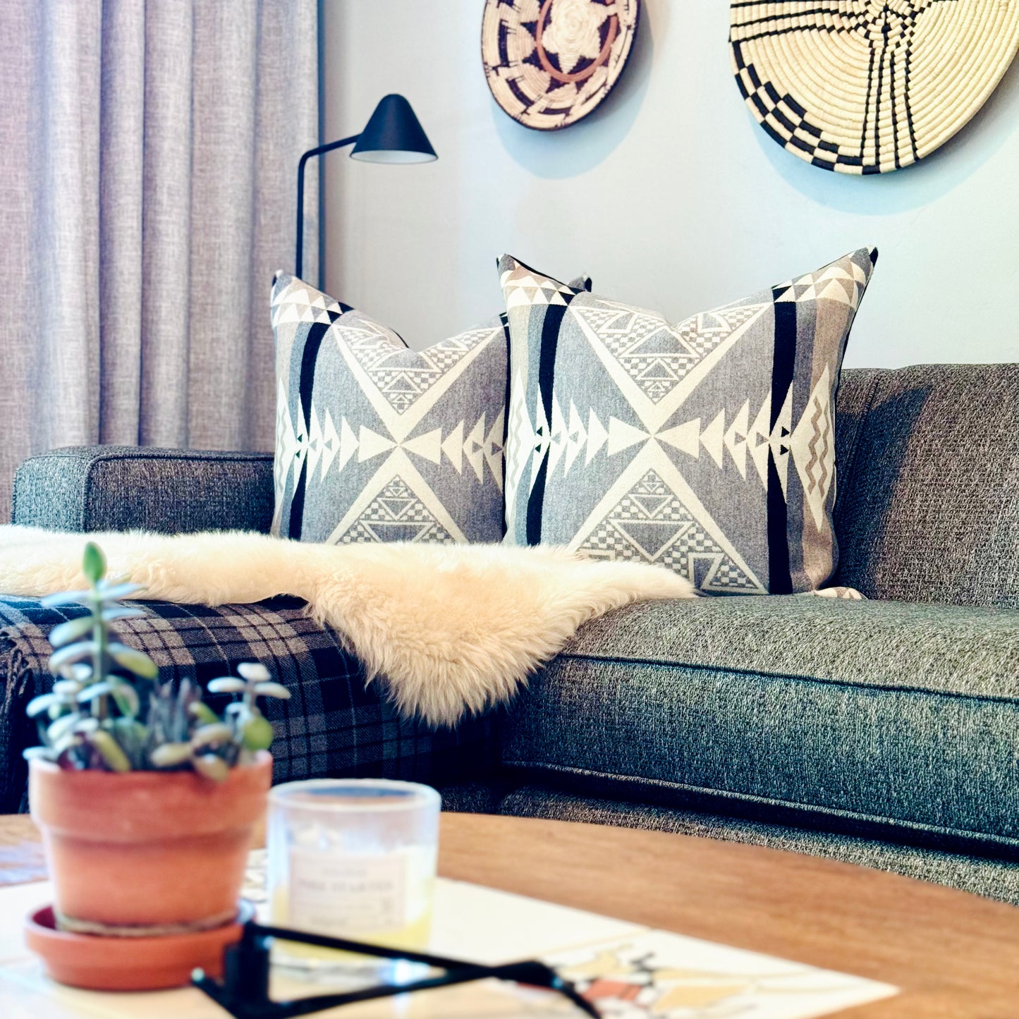 Diamond Ridge Pillow Cover