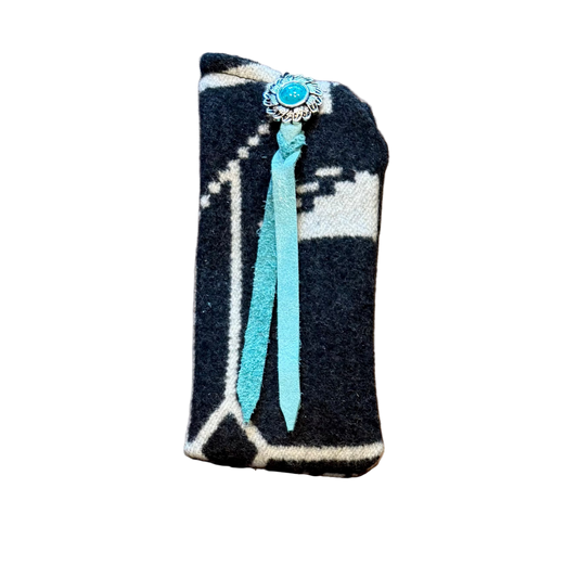 Sunglass Case Tsi Mayoh 1